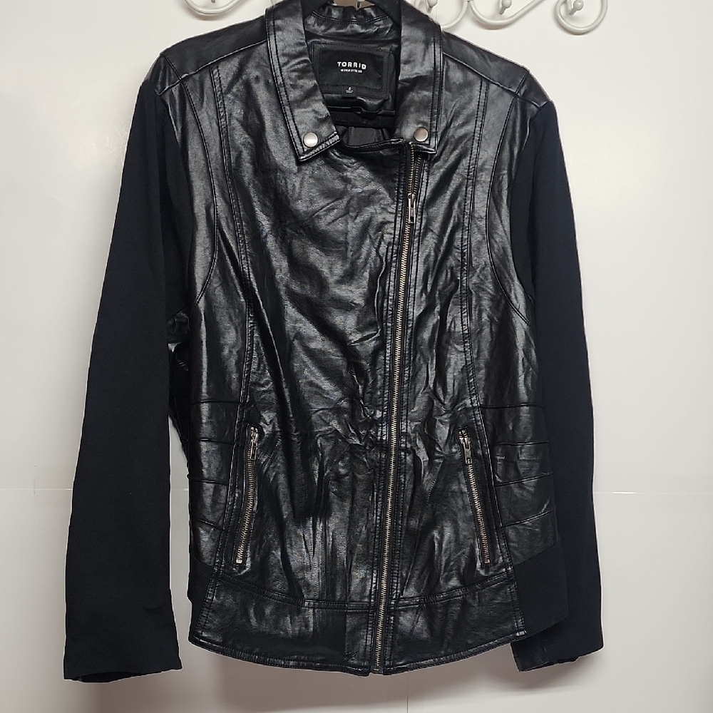 Torrid Black Faux Leather Moto Jacket with Asymmetrical Zipper sz4 Goth Biker